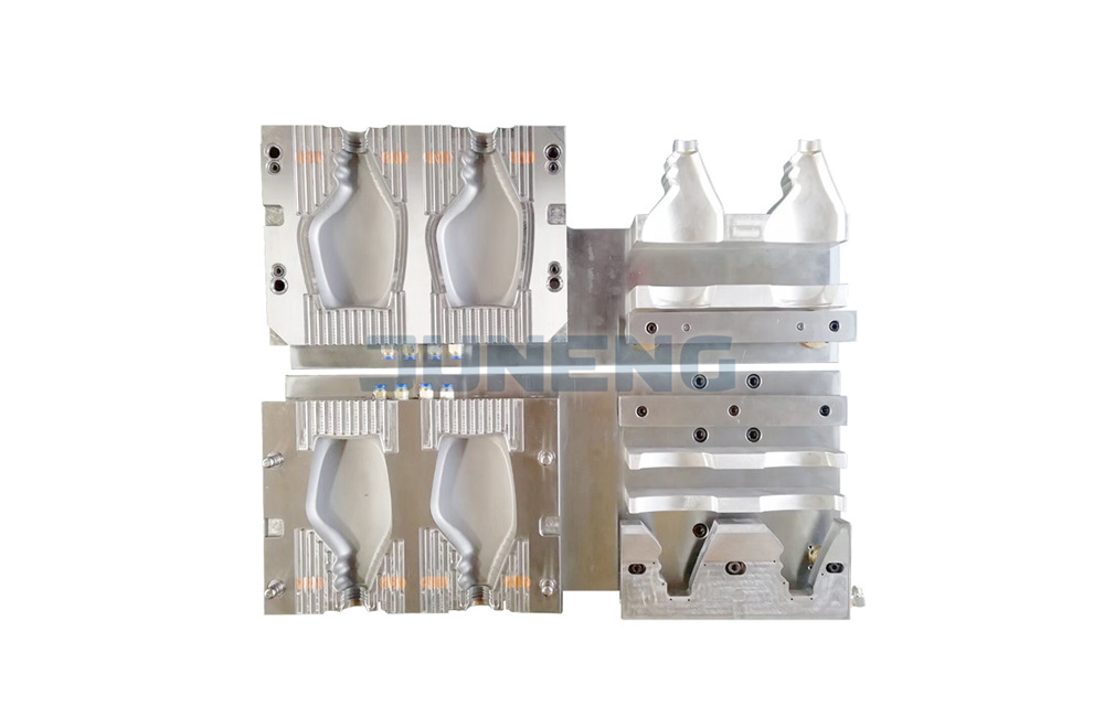 Extrusion Blow Molds 6